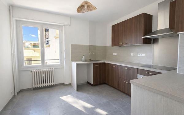 Appartement à vendre    4 pièces •  Rodez