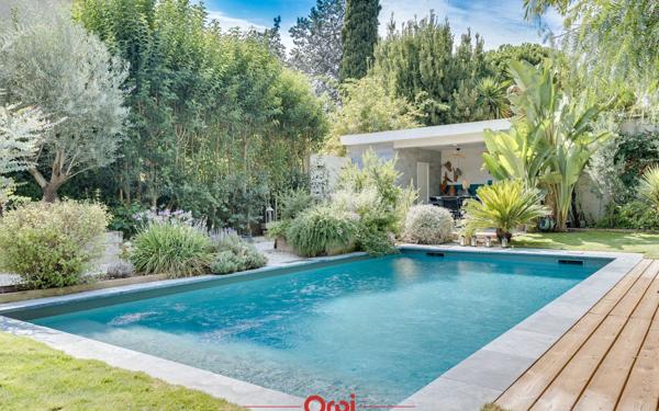 Maison à vendre    4 pièces •  Marseille 12