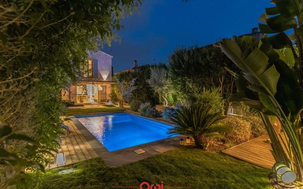 Maison à vendre    4 pièces •  Marseille 12