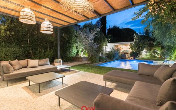 Maison à vendre    4 pièces •  Marseille 12