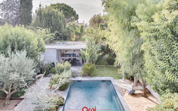 Maison à vendre    4 pièces •  Marseille 12