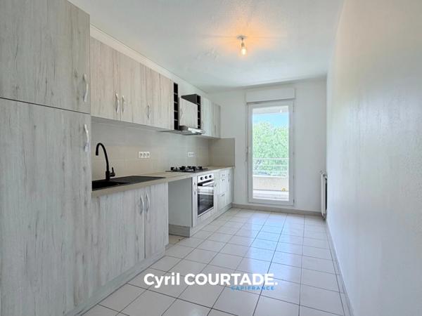 Nîmes, Dpt Gard (30), Appartement de 101 m² lumineux, entièrement rénové