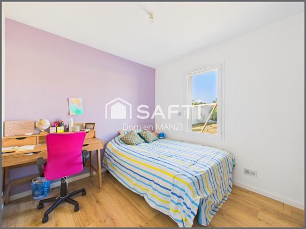 MAISON T6 AVEC PISCINE