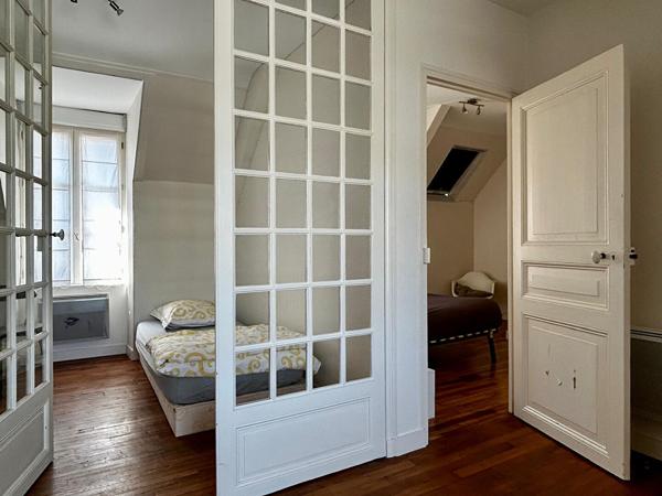 Dinard Saint-Énogat | Maison en pierre de caractère avec dépendance, à deux pas de la plage