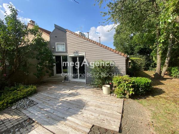 Maison à MONTIGNY-LES-CORMEILLES, 95370 - 8 pièces 180m²