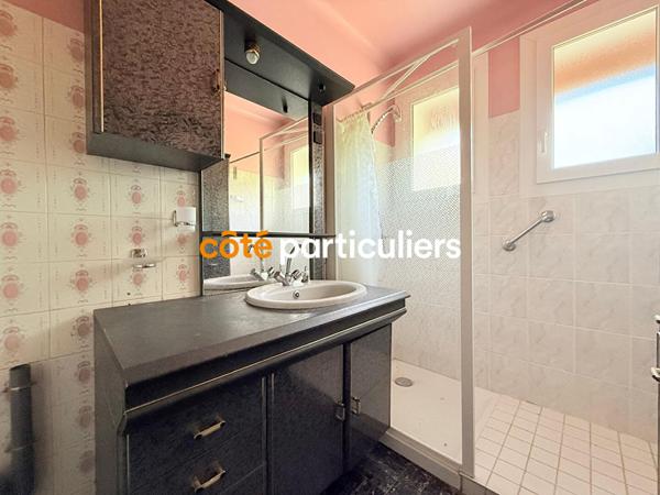 Vente Maison101,5 m² - 5 Pièces - GRAND BOURGTHEROULDE (27520)