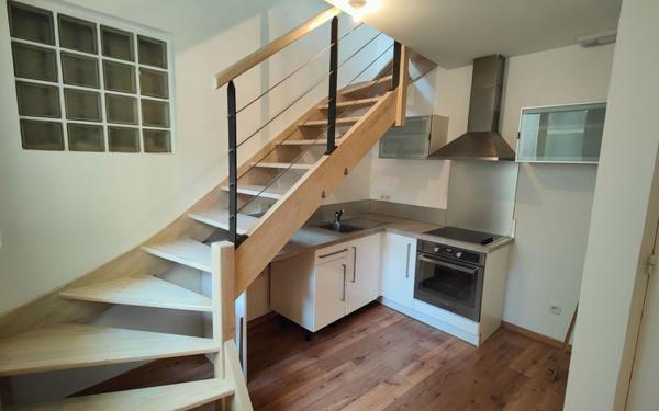 Appartement à louer    1 pièce •  Aire-sur-l'Adour