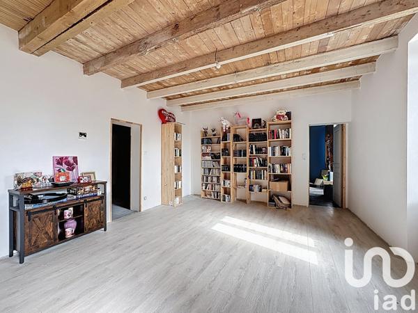 Maison à vendre 5 pièces 150 m² Roullet-Saint-Estèphe