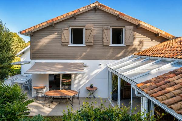 CAPBRETON - QUARTIER DES VIGNES | ÉLÉGANTE VILLA