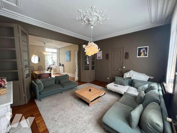 MAISON "ROSENDALIENNE" - 232 m2 habitables - 4 chambres (possibilité 5) - 2 salles de bains - j...