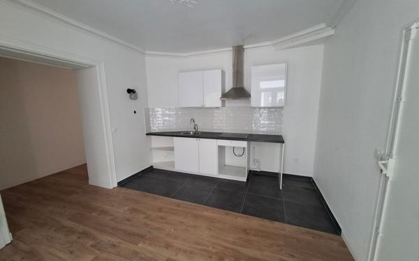 Appartement à louer    3 pièces • 96,90 m2 Compiègne