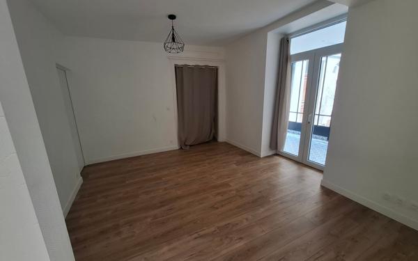 Appartement à louer    3 pièces • 96,90 m2 Compiègne