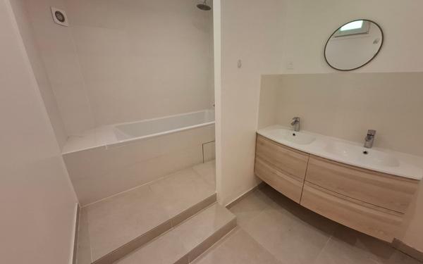 Appartement à louer    3 pièces • 96,90 m2 Compiègne