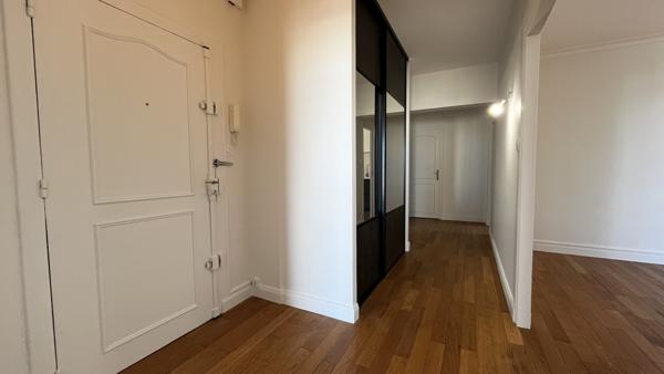 Appartement 3 pièce(s) 2 chambre(s) 103.35 m²