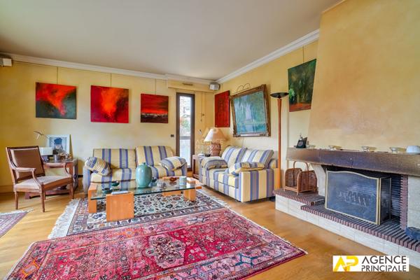 Appartement - Rez de jardin - Petit parc - Terrasse €650 000 ** - Référence 4476