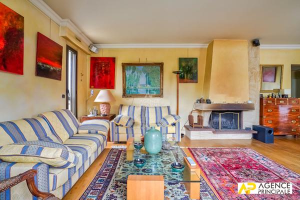 Appartement - Rez de jardin - Petit parc - Terrasse €650 000 ** - Référence 4476