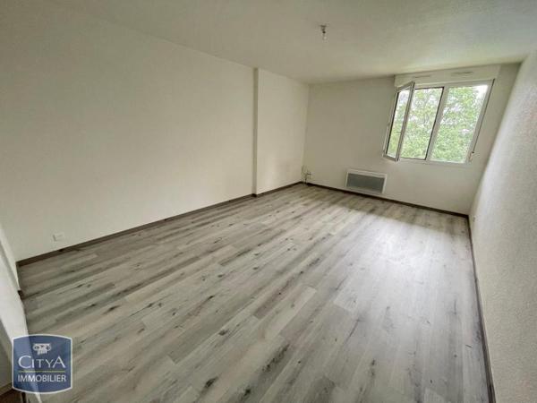 Appartement à louer 1 pièce 29.88m² Pau (64000)
