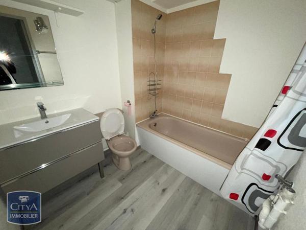 Appartement à louer 1 pièce 29.88m² Pau (64000)