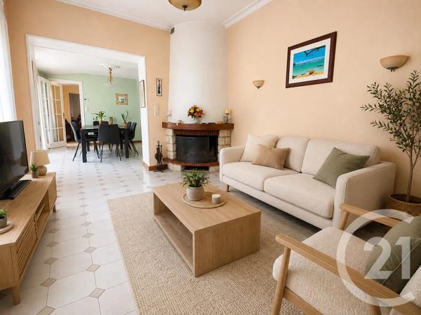 Maison à vendre  4 pièces - 94,85 m 2   CHATEAUBRIANT  - 44