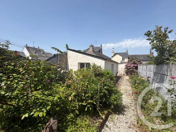 Maison à vendre  4 pièces - 94,85 m 2   CHATEAUBRIANT  - 44