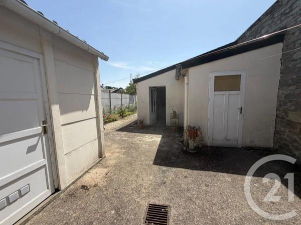 Maison à vendre  4 pièces - 94,85 m 2   CHATEAUBRIANT  - 44