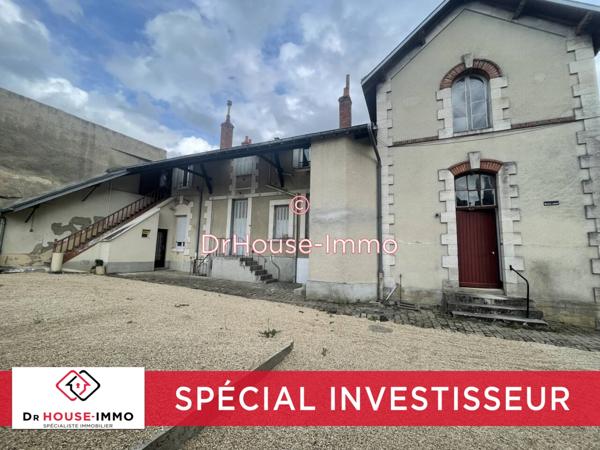 Immeuble à vendre de 264 m²