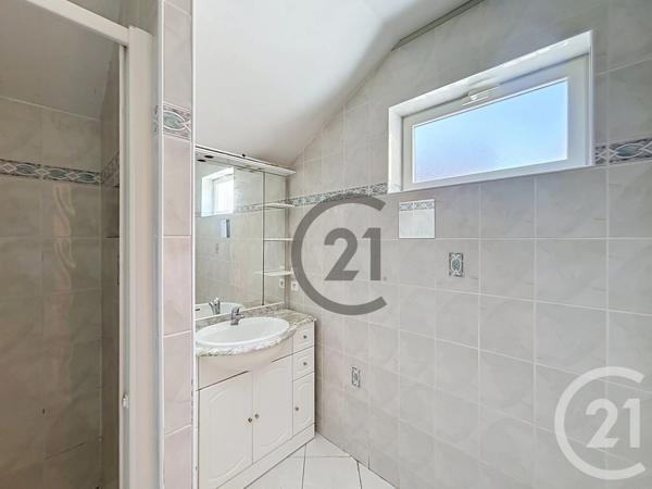 Maison à vendre  6 pièces - 120 m 2   GUERANDE  - 44
