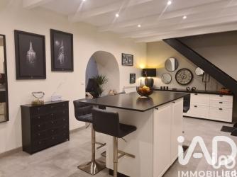 Maison à vendre 5 pièces 129,7 m² Saint-Saturnin-lès-Avignon