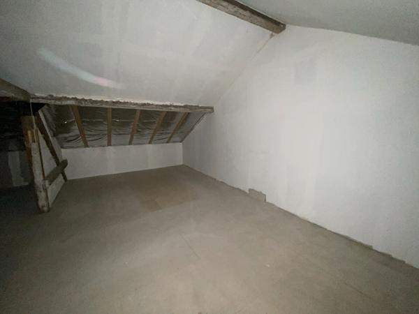 Appartement F3 (58 m²)   à vendre à CERNAY   avec GRENIER + CAVE et jardin en commun