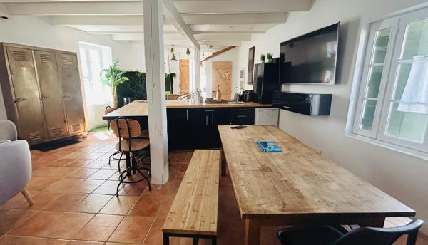 Maison
         4 pièces
        - 96 m² Bien prestige 582 750 € *