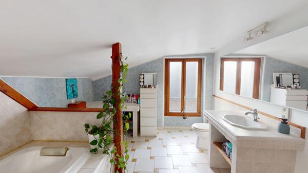 Maison familiale avec beaux volumes - Bailly-Romainvilliers - Val d'Europe