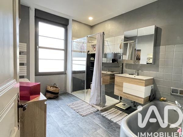 Maison à vendre 9 pièces 239 m² Pouzauges