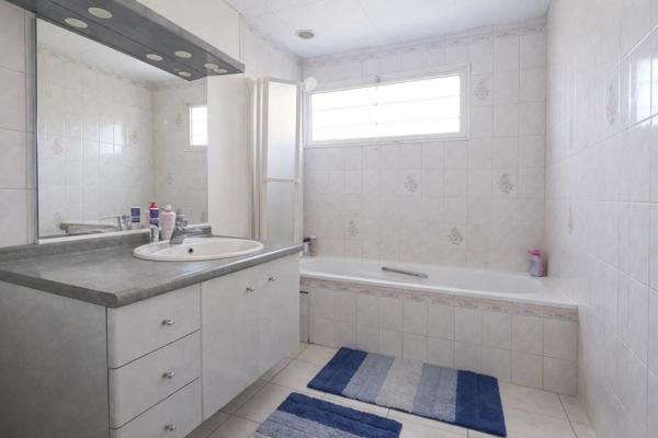 Vente Maison 7 pièces 105 m2 à Fontenay-Trésigny