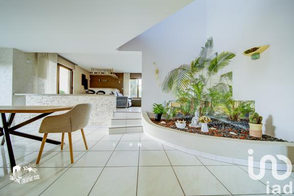 Maison à vendre 7 pièces 218 m² Vitry-sur-Orne