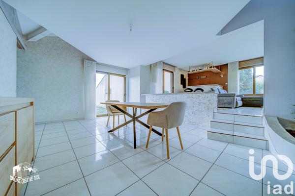 Maison à vendre 7 pièces 218 m² Vitry-sur-Orne