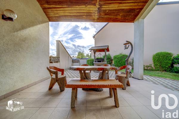 Maison à vendre 7 pièces 218 m² Vitry-sur-Orne