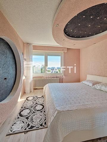 Grande maison individuelle avec fort potentiel