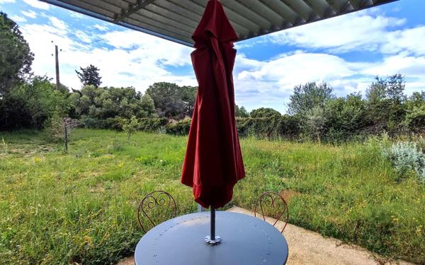 Maison à vendre    2 pièces •  La Palme