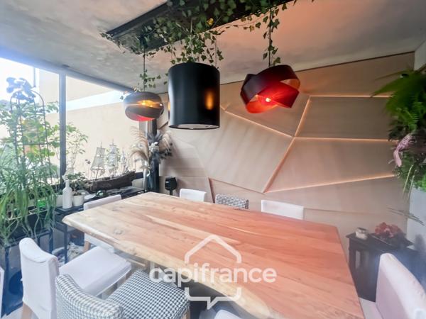 Appartement à vendre 4 pièces LA SEYNE SUR MER (83), grand T4 de 81m2 - Loggia - Garage et Cave.