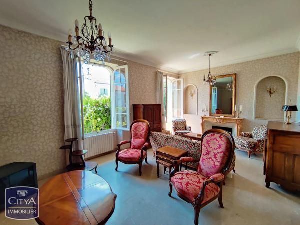 Maison à vendre 7 pièces 189.2m² Nîmes (30000)