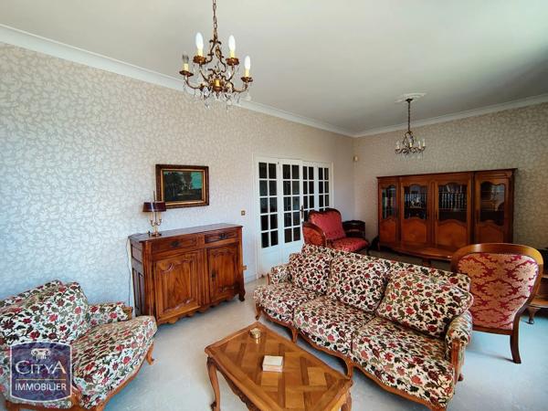 Maison à vendre 7 pièces 189.2m² Nîmes (30000)
