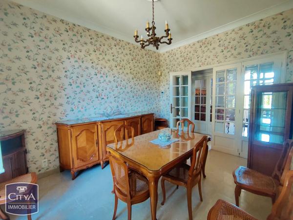 Maison à vendre 7 pièces 189.2m² Nîmes (30000)