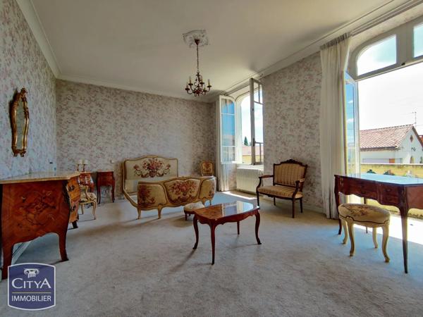 Maison à vendre 7 pièces 189.2m² Nîmes (30000)