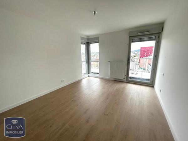 Appartement à louer 3 pièces 69.23m² Saint-Étienne (42000)