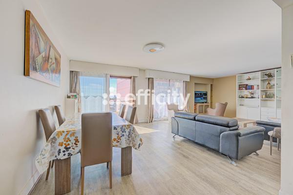 Appartement
         5 pièces
        - 122 m² 265 000 €*