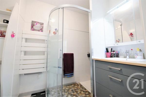 Appartement F3 à vendre  3 pièces - 57,40 m2 ST JEAN DE VEDAS - 34