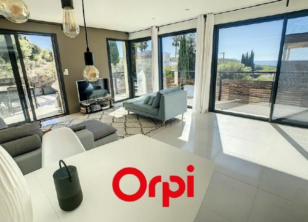 Maison à vendre    5 pièces •  Bandol