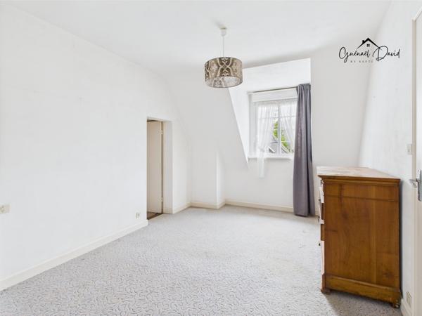 Ensemble immobilier à fort potentiel entre mer et commodités - Saint-Pol-de-Léon