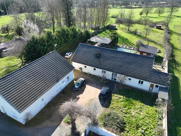 Propriété Mariol 11 pièce(s) 340 m2