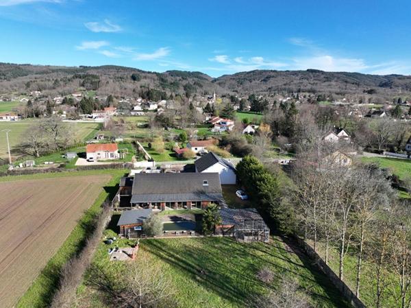 Propriété Mariol 11 pièce(s) 340 m2